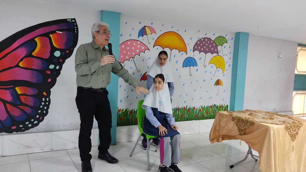 سخنرانی دکتر حلب چی در هفته سلامت
