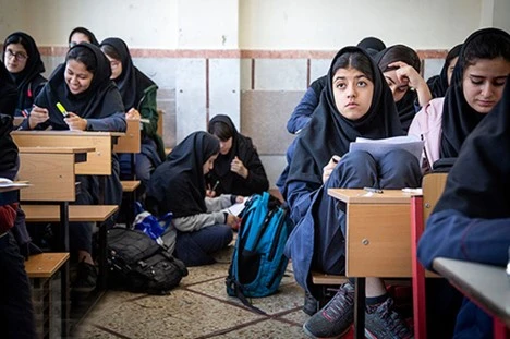 مهارت زندگی برای دختران دبیرستانی
